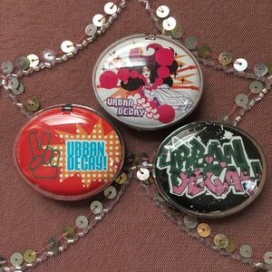 Set of deluxe Urban Decay eyeshadows